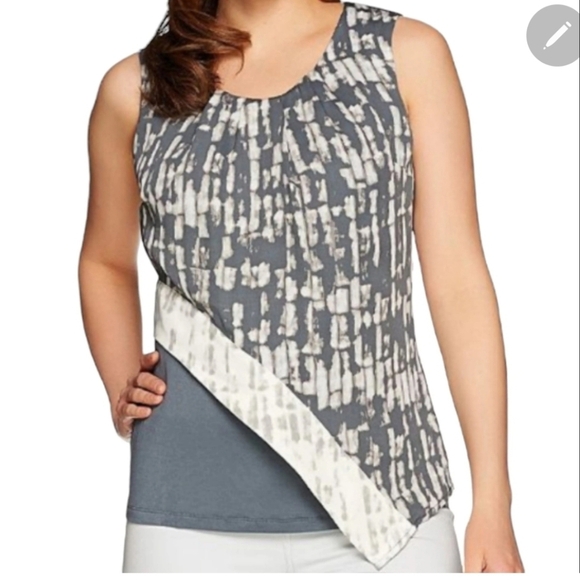 H By Halston Gray & White abstract print, split asymmetrical hem. SIZE 16 - Picture 11 of 11